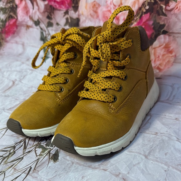 Stride Rite Tan Kids Boots - Picture 1 of 10